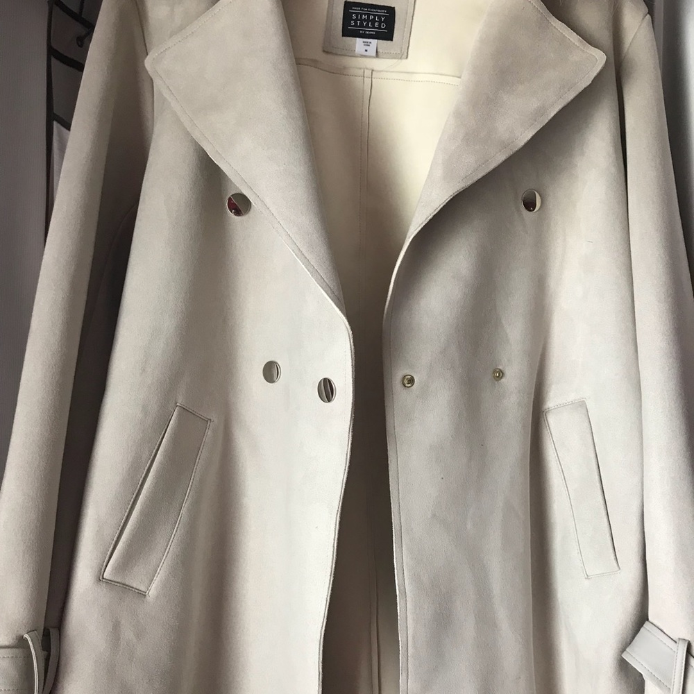Jacket - Picture 3 of 8